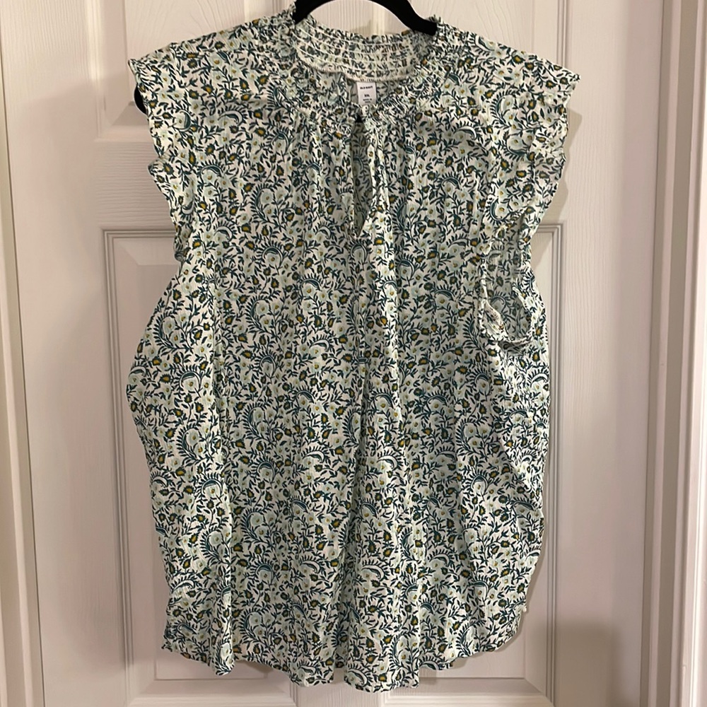 Old navy green blouse